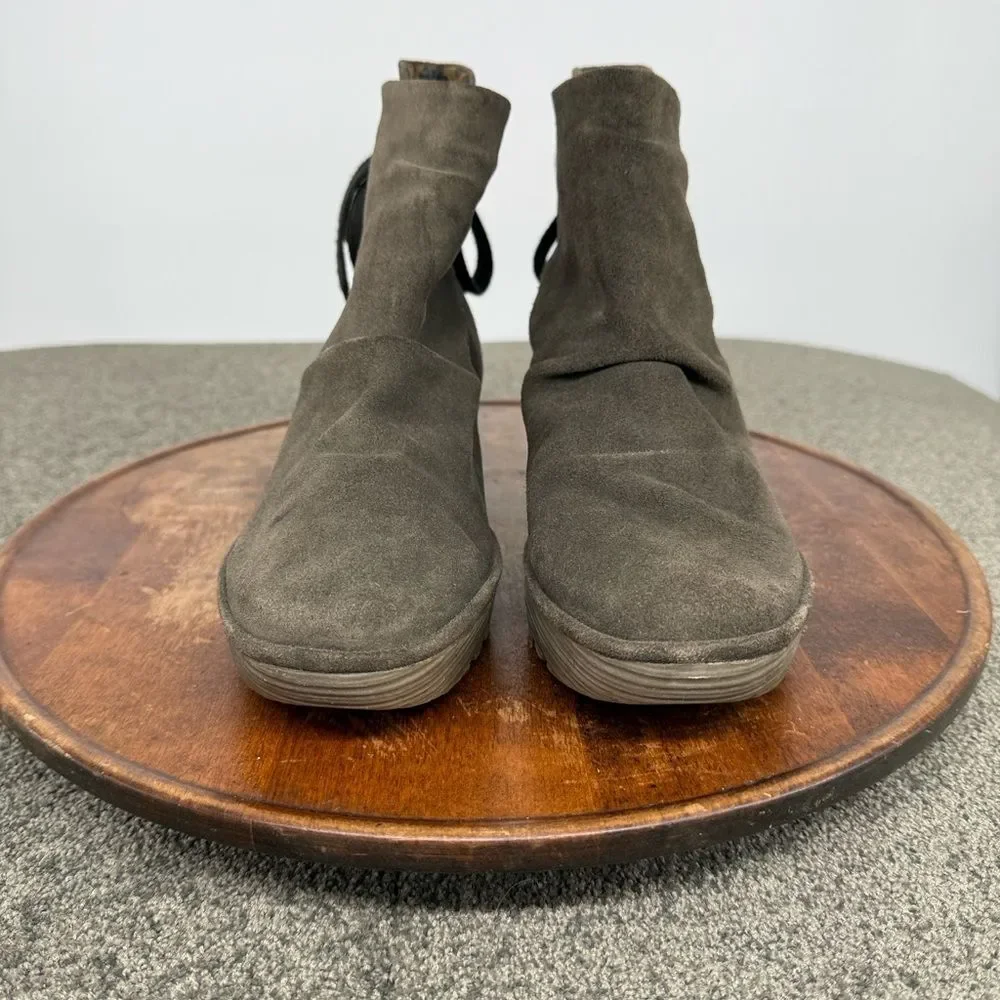Fly London Boots Wm 39 (US 8-8.5) Yama Ankle Olive Green Suede Wedge Booties